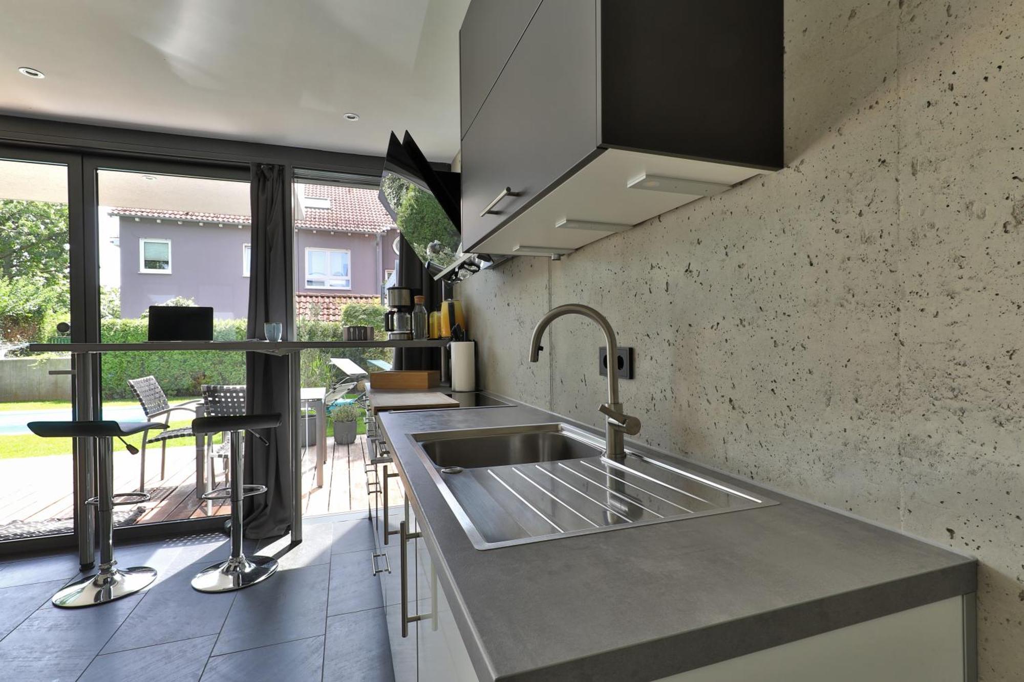 Modernes Studio-Apartment Герстхофен Экстерьер фото